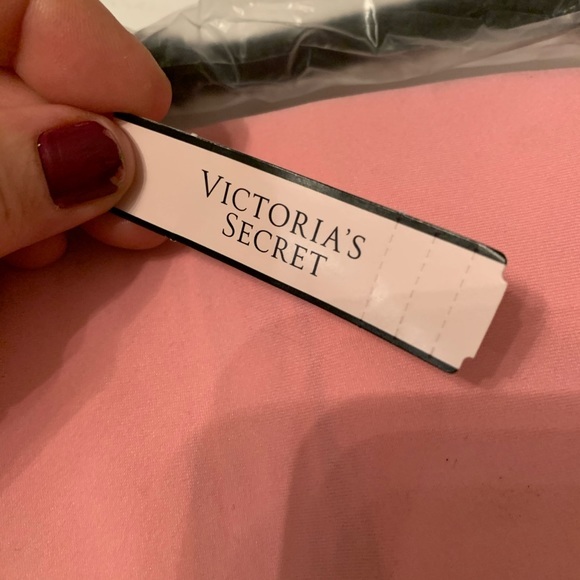 Victoria’s Secret Insulated Bag NWT - Picture 4 of 7